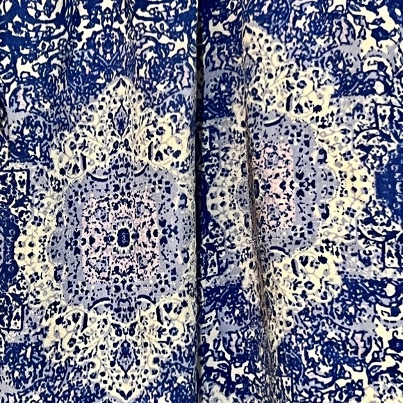 Sale FOREVER 21 Women’s Dress S Tunic Boho Long Sleeved Lightweight Blue White - Picture 6 of 11